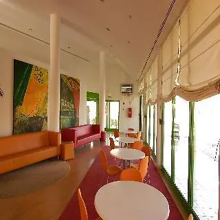 Отель Marina 4*