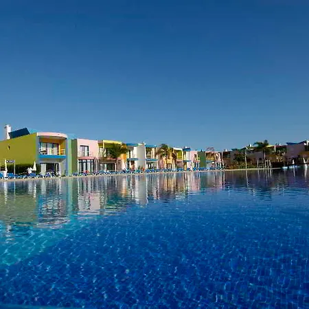 Marina Hotel