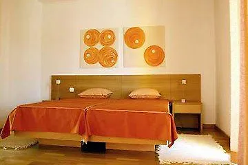Marina Hotel